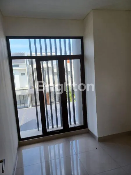 image RUMAH BAGUS LOKASI STRATEGIS DALAM CLUSTER DI JAKARTA GARDEN CITY JAKARTA TIMUR (4)