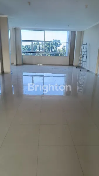 image RUKO STRATEGIS SURABAYA BARAT NOL RAYA MAYJEN SUNGKONO AKSES TOL (3)