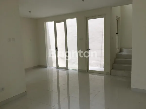 image PAKUWON CITY ZIMBALI COSTA, RUMAH SURABAYA TIMUR 2LANTAI (3)