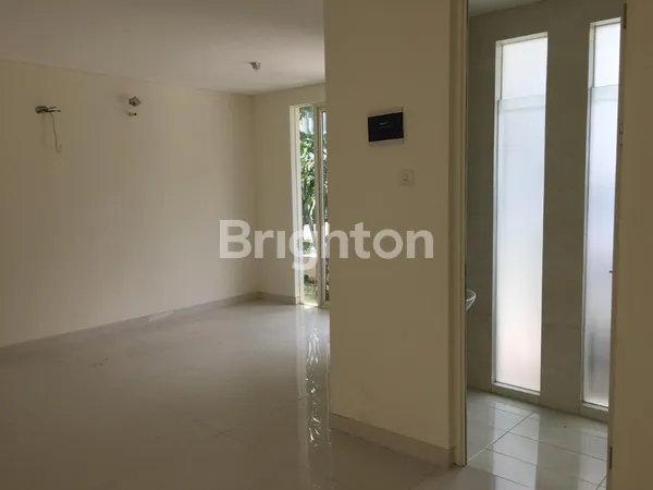 image PAKUWON CITY ZIMBALI COSTA, RUMAH SURABAYA TIMUR 2LANTAI (4)