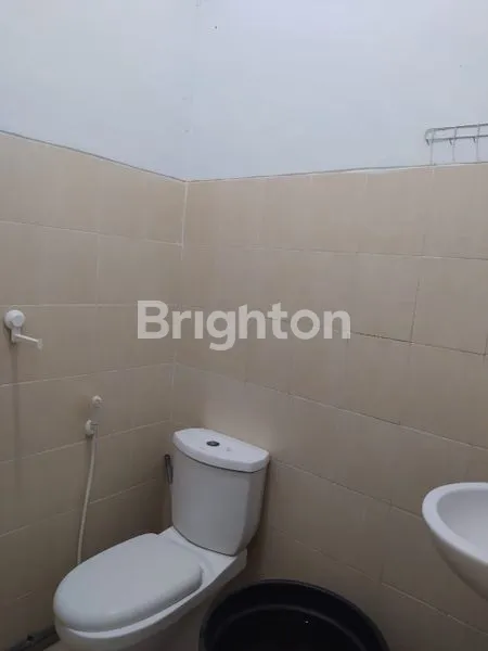 image RUMAH BAGUS MODERN MINIMALIS SDH RENOV HARGA MURAH DI DEKAT KANTOR TERPADU MALANG (8)