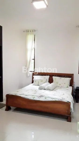 image RUMAH 2 LANTAI TEBET DEKAT JALAN MT HARYONO JAKARTA SELATAN (8)