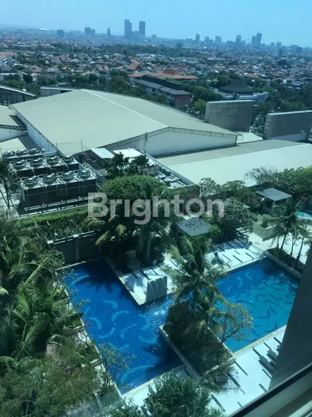 image APARTEMEN CIPUTRA WORLD SIAP HUNI FULL FURNISHED INTERIOR CITY AND POOL VIEW (1)