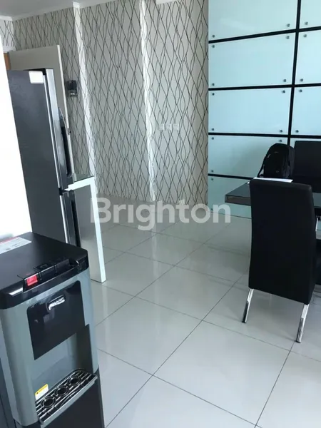 image APARTEMEN CIPUTRA WORLD SIAP HUNI FULL FURNISHED INTERIOR CITY AND POOL VIEW (4)