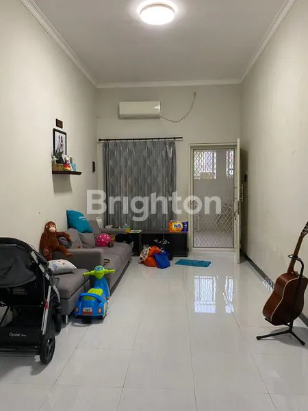 image JUAL CEPAT SEMIFURNISH TERAWAT BAGUS PONDOK TJANDRA (2)