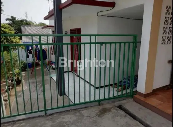 image RUMAH COCOK UNTUK USAHA DI LOKASI STRATEGIS DEKAT KAMPUS (3)