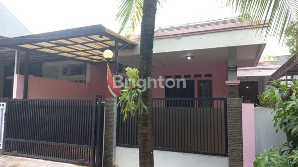 image RUMAH CLUSTER SIAP HUNI POSISI HOOK (1)