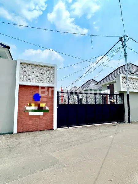 image HUNIAN MINIMALIS MODERN CLUSTER GRIYA FASAMORA (8)