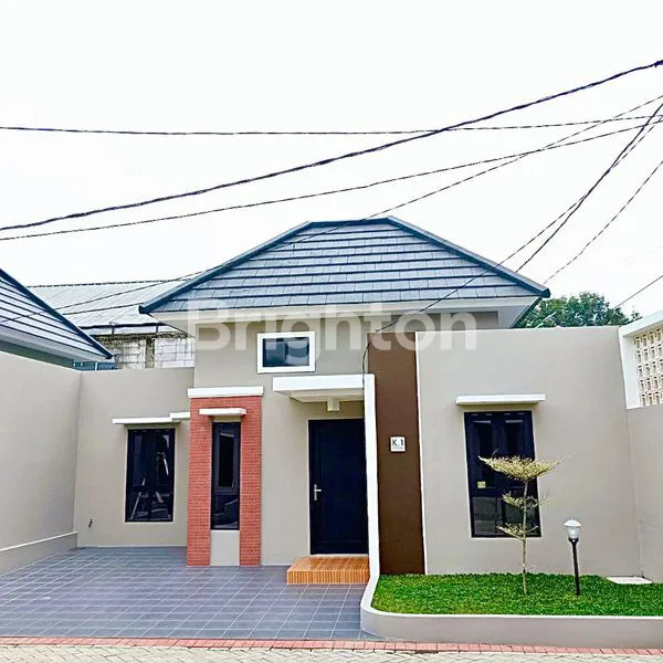 image HUNIAN MINIMALIS MODERN CLUSTER GRIYA FASAMORA (1)