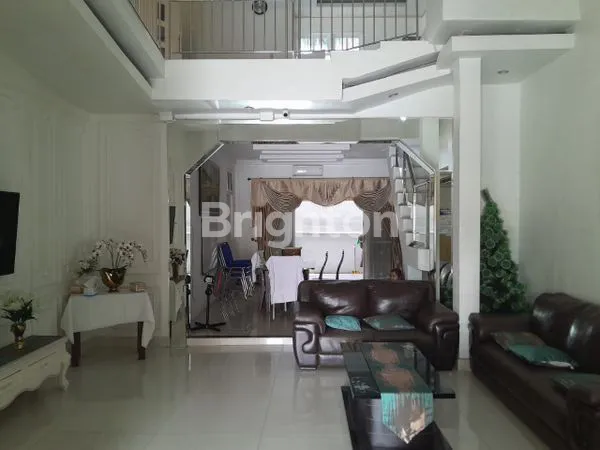 image RUMAH 2½ TINGKAT BAGUS DAN SIAP HUNI DALAM KOMPLEK TASBIH 1 (6)