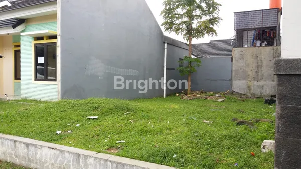 TANAH KAVLING DI PAMOYANAN