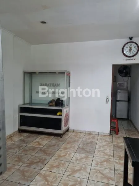 image RUMAH PETOJO UNTUK INVESTASI KOSKOSAN (2)