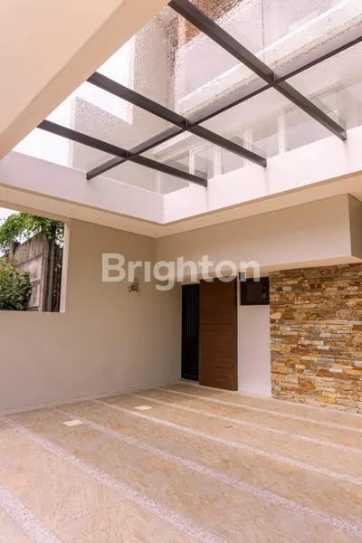 image CITRALAND BARU CLUSTER TERDEPAN FENGSHUI CIAMIK SPLIT LEVEL DEKAT CLUB HOUSE (3)