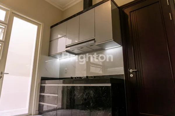 image CITRALAND BARU CLUSTER TERDEPAN FENGSHUI CIAMIK SPLIT LEVEL DEKAT CLUB HOUSE (7)