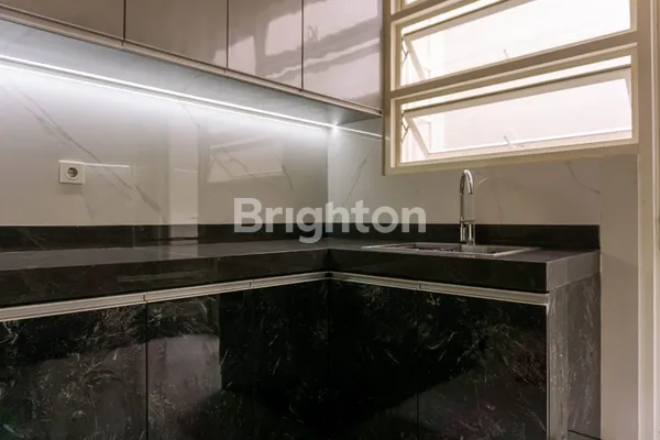 image CITRALAND BARU CLUSTER TERDEPAN FENGSHUI CIAMIK SPLIT LEVEL DEKAT CLUB HOUSE (8)