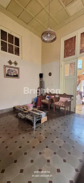 image JUAL RUMAH MAIN ROAD GATOT SUBROTO (5)