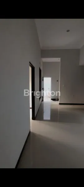 image RUMAH SIAP HUNI DEKAT SIMPANG LIMA GUMUL KEDIRI (5)