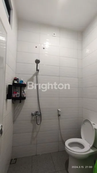 image RUMAH SIAP HUNI DEKAT SIMPANG LIMA GUMUL KEDIRI (6)