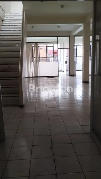 image BANGUNAN STRATEGIS PUSAT KOTA (7)