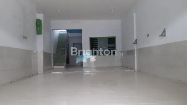 RUKO DIJUAL DI PASAR KEJAPANAN