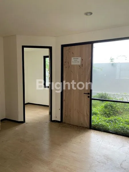 image RUMAH MEWAH 3KT DI ROLLING HILLS DEKAT MALL TRANS TANJUNG BUNGA (2)