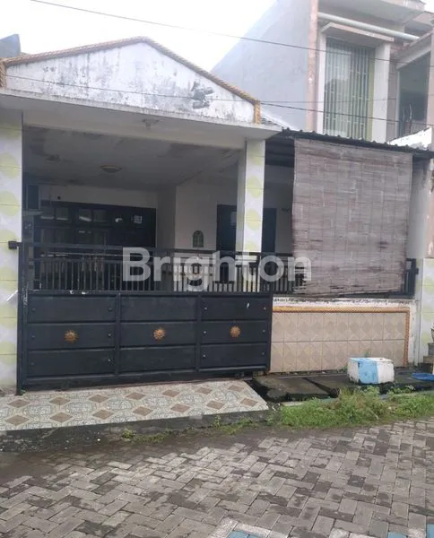 image DEKAT ALUN-ALUN (1)