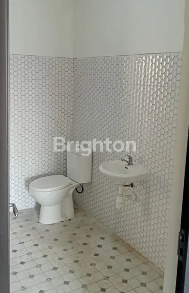 image RUMAH MODERN MINIMALIS 1M-AN RUNGKUT ASRI DEKAT MERR, SUPERINDO, MCD (7)