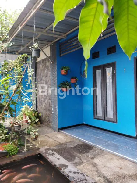image RUMAH POSISI HOOK AREA LOWOKWARU, LINGKUNGAN ASRI. SAMPING RUMAH MASIH ADA LAHAN KOSONG CUKUP LUAS. BISA UNTUK USAHA (4)