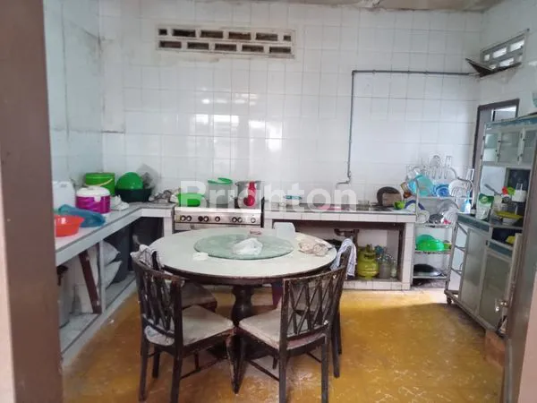 image RUMAH 1 TINGKAT MEDAN BARU (5)