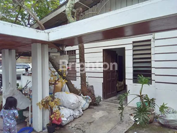 image RUMAH 1 TINGKAT MEDAN BARU (2)