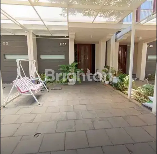 image RUMAH 2 LANTAI DI CLOVERHILL RESIDENCES KREO LARANGAN (5)