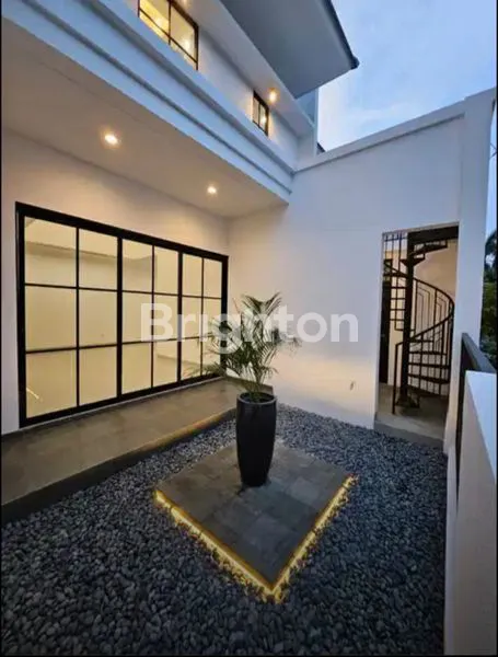 image RUMAH HOOK RUNGKUT ASRI ROW DOUBLE  WAY (4)