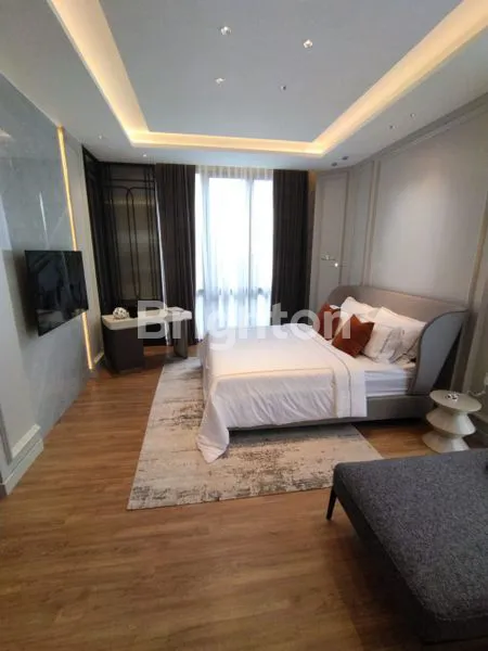 image RUMAH MEWAH 3 LANTAI DENGAN LIFT & FULL MARBLE IMPORT, CLUSTER TRESOR, PUSAT BSD CITY, TANGERANG (9)