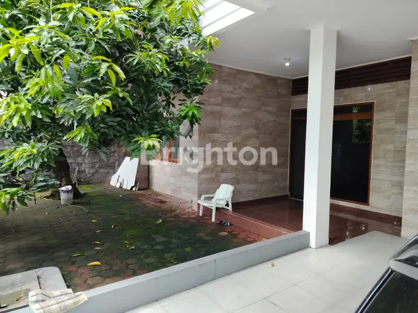 image RUNGKUT ASRI, RUMAH LAMA SIAP HUNI, SUDAH RENOV, LANTAI MARMER SEMUA (1)