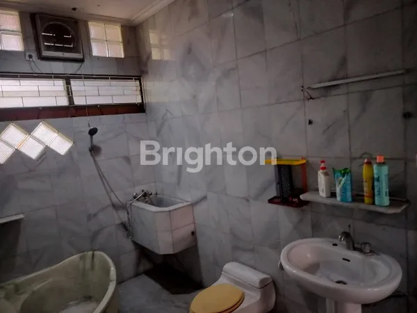 image RUNGKUT ASRI, RUMAH LAMA SIAP HUNI, SUDAH RENOV, LANTAI MARMER SEMUA (5)