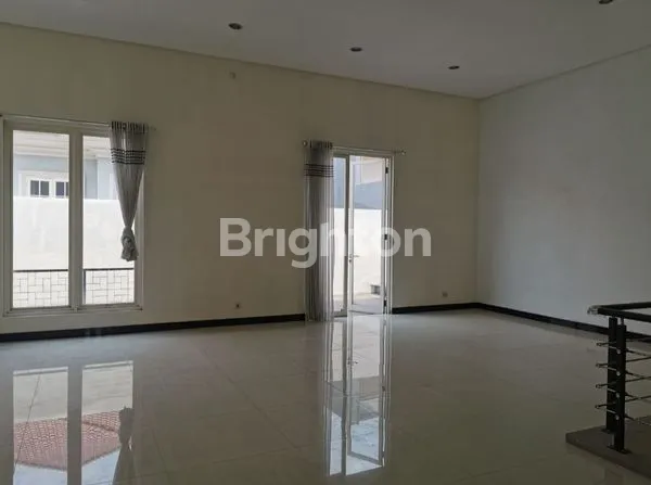 image RUMAH WATERFRONT  (5)