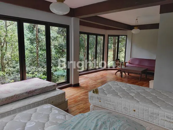 image VILLA CANTIK 2 LANTAI SIAP HUNI DI MEGA MENDUNG HARGA NEGO!!! (6)