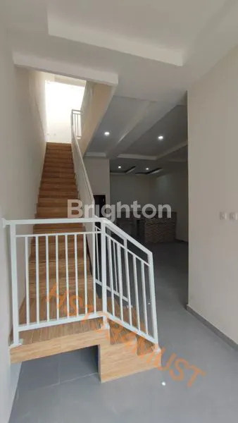 image RUMAH BARU MINIMALIS MULYOSARI DEKAT PAKUWON CITY SUTOREJO PRIMA (2)