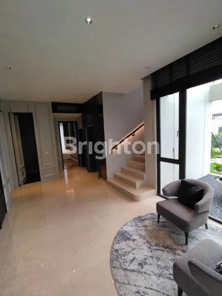 image RUMAH MEWAH 3 LANTAI DENGAN LIFT & FULL MARBLE IMPORT, CLUSTER TRESOR, PUSAT BSD CITY, TANGERANG (3)