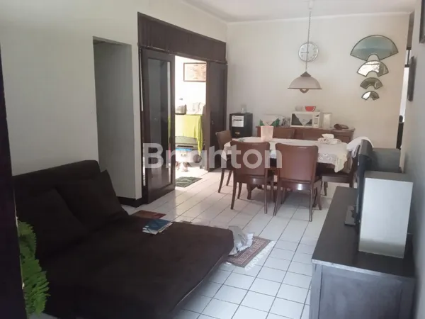 image RUMAH SIAP HUNI SERIUS CEPAT DALAM CLUSTER GRIYA LOKA BSD SERPONG TANGERANG SELATAN (4)