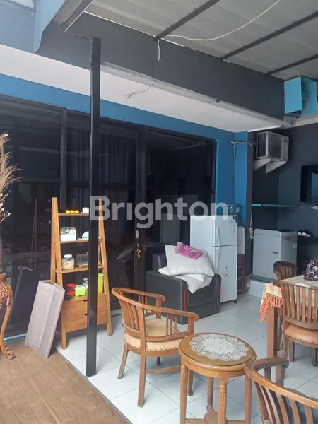 image TURUN HARGA RUMAH DAN RUKO BUTUH CEPAT DIJUAL, BAGUS UNTUK USAHA DAN AREA PARKIR LUAS , LOKASI DI SAMBIROTO SEMARANG (3)