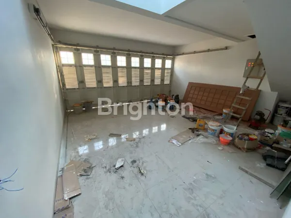 image RUMAH BARU MEWAH GRAHA NATURA TYPE AMERICAN MINIMALIS BUKAN BANGUNAN DEVELOPER (3)