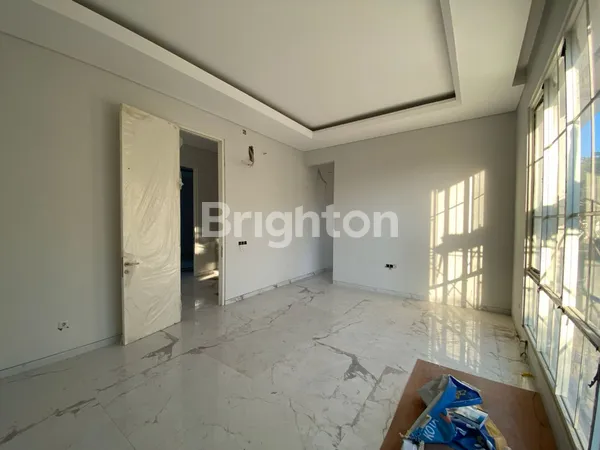 image RUMAH BARU MEWAH GRAHA NATURA TYPE AMERICAN MINIMALIS BUKAN BANGUNAN DEVELOPER (7)