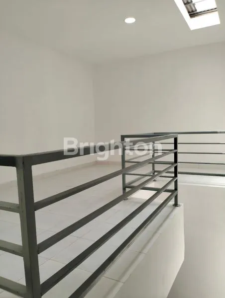 image RUKO RENDENG 2½ LANTAI #5 MAINROAD HOLIS CARINGIN CIGONDEWAH (2)