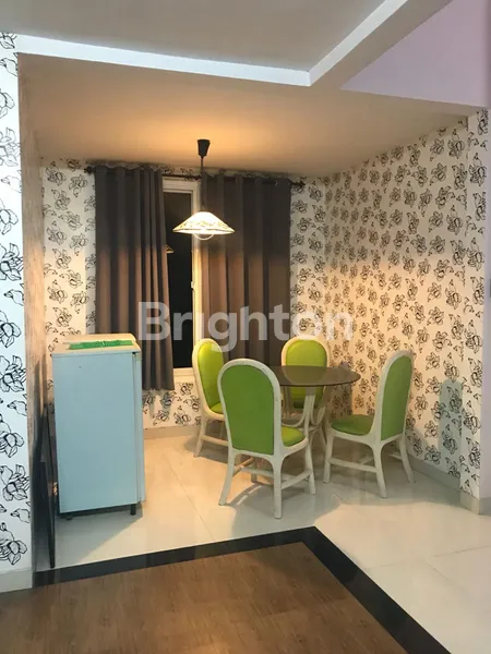 image RUMAH HOOK 2 LANTAI FULL FURNISHED DEKAT TOL SATELIT CIPUTRA WORLD PAKUWON MALL MAYJEND SUNGKONO HR MUHAMMAD (7)