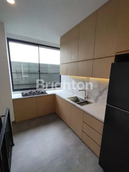 image RUMAH TRESOR BSD  (3)