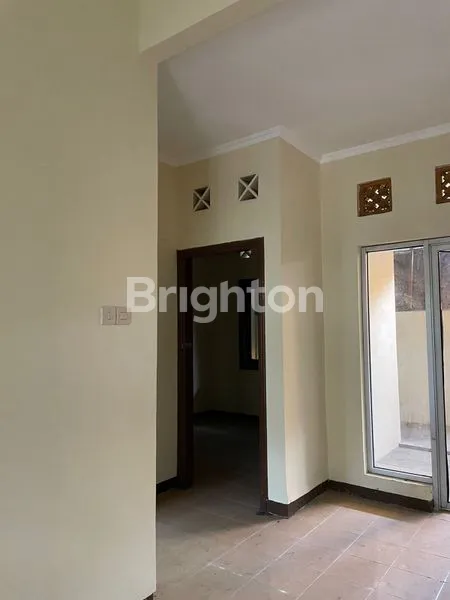 image JUAL/SEWA RUMAH WUGUNA TIMUR (7)