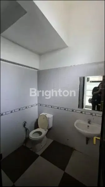 image RUMAH 2 LANTAI DI CLUSTER VIVALDI DI LEGENDA WISATA CIBUBUR (4)