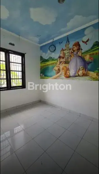 image RUMAH 2 LANTAI DI CLUSTER VIVALDI DI LEGENDA WISATA CIBUBUR (7)