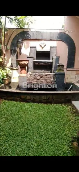 image DIJUAL SEMI FURNISH RUMAH LEGENDA WISATA (4)